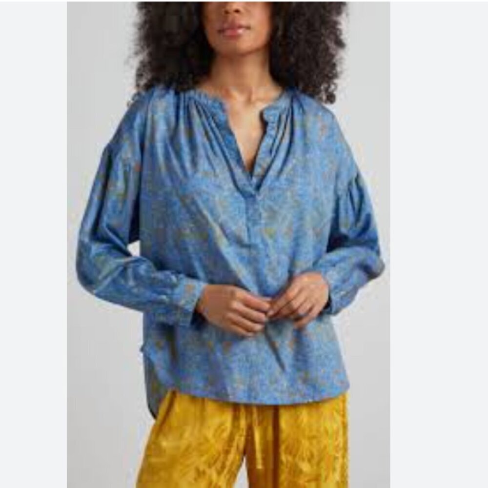Xirena Romi Top in Bleu Flora SZ S